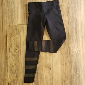 Nancy rose performance leggings crop style